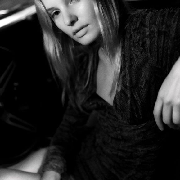 NEW ZARA‎ DRAPED TULLE DRESS  SNAKESKIN PRINT V NECK MINI DRAPED WOMENS SIZE M - Picture 3 of 4